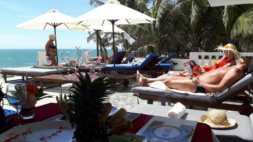 Ocean Front Hotel Phan Thiết Exteriér fotografie