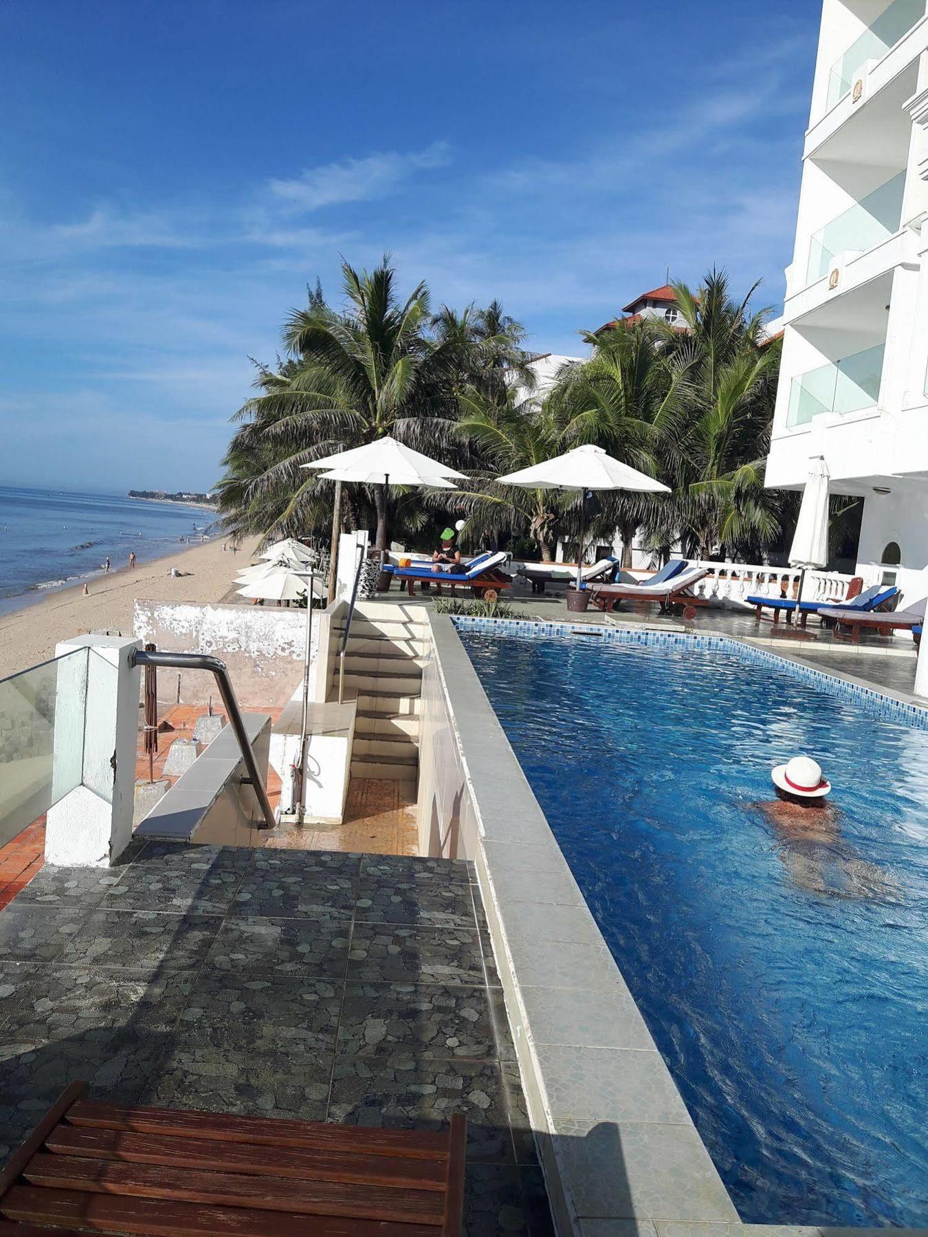 Ocean Front Hotel Phan Thiết Exteriér fotografie