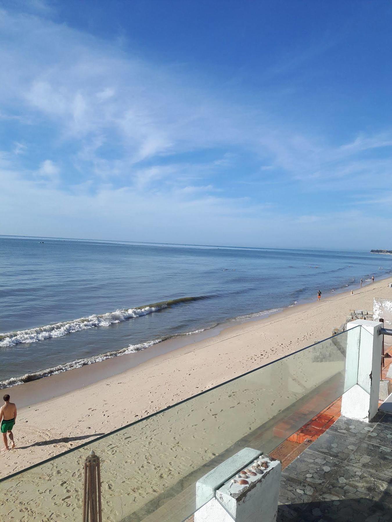 Ocean Front Hotel Phan Thiết Exteriér fotografie
