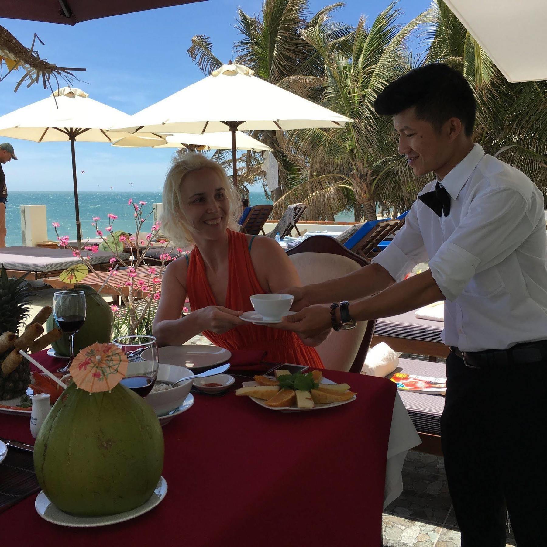 Ocean Front Hotel Phan Thiết Exteriér fotografie